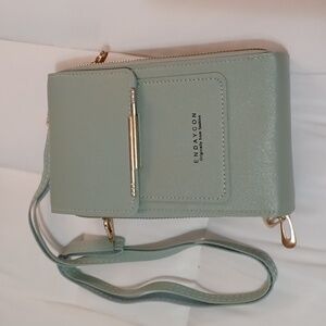 Endaycon Compact Crossbody purse/wallet